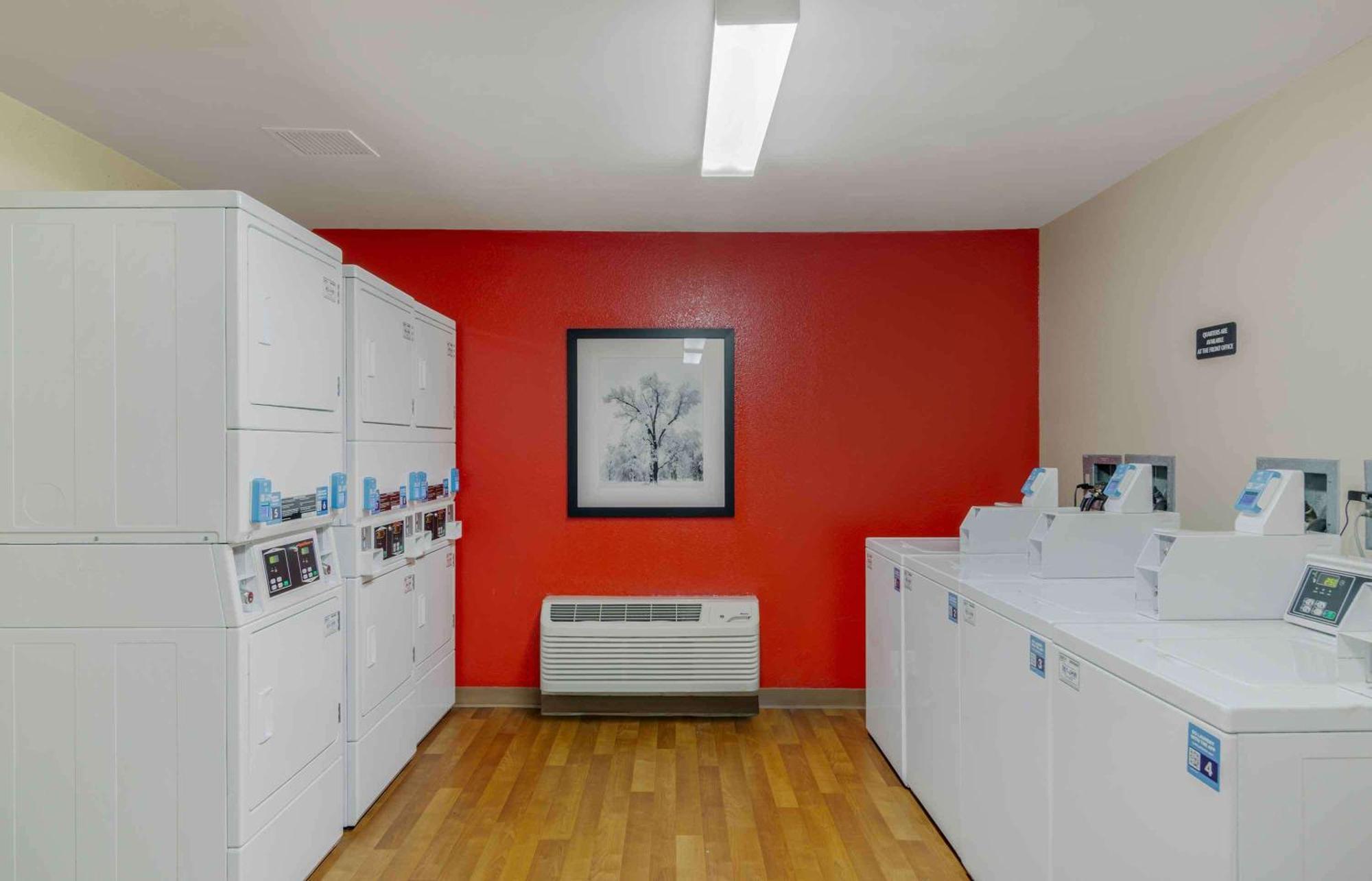 Extended Stay America Select Suites - Atlanta - Alpharetta - Rock Mill Rd Eksteriør bilde