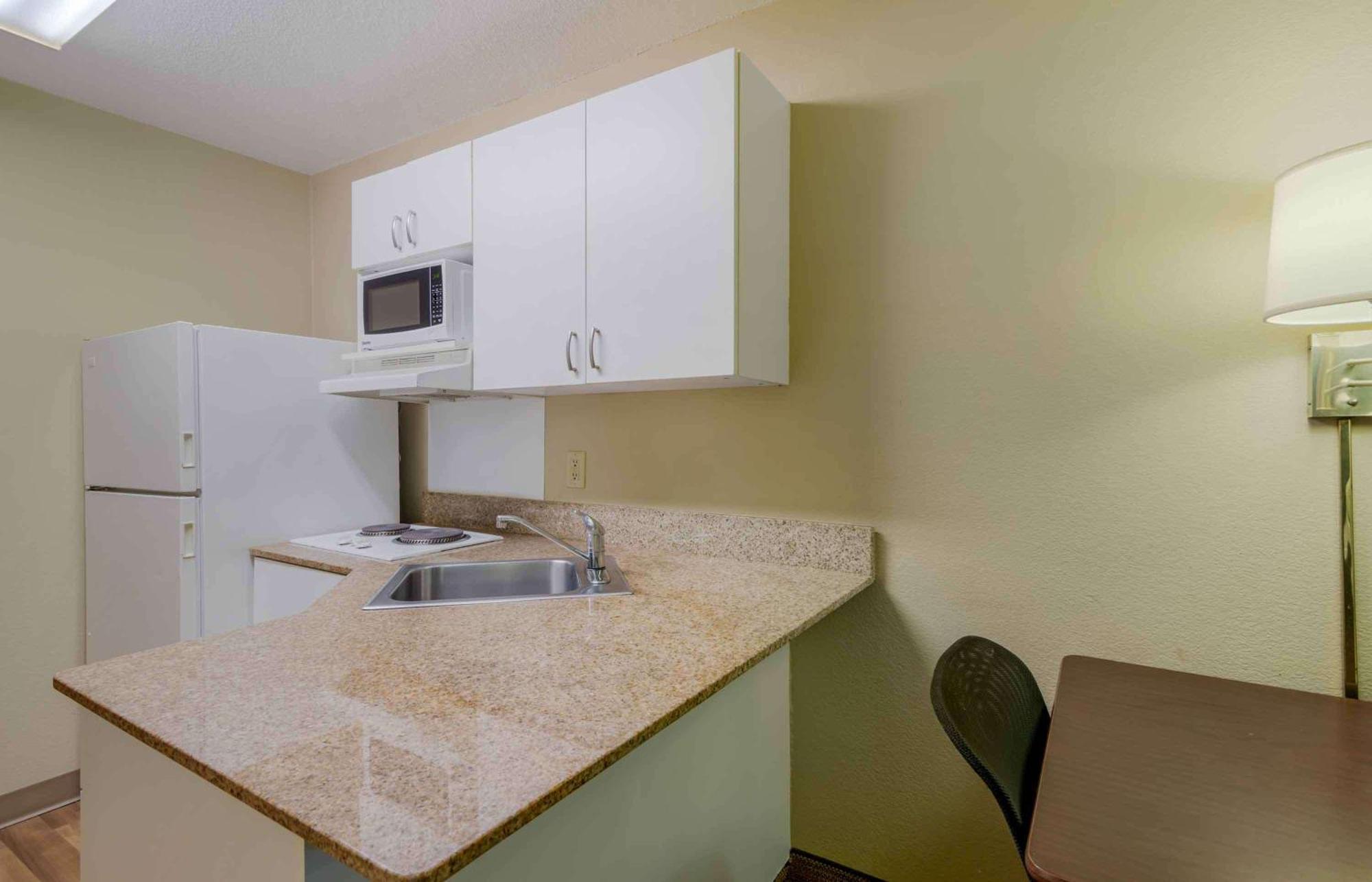 Extended Stay America Select Suites - Atlanta - Alpharetta - Rock Mill Rd Eksteriør bilde