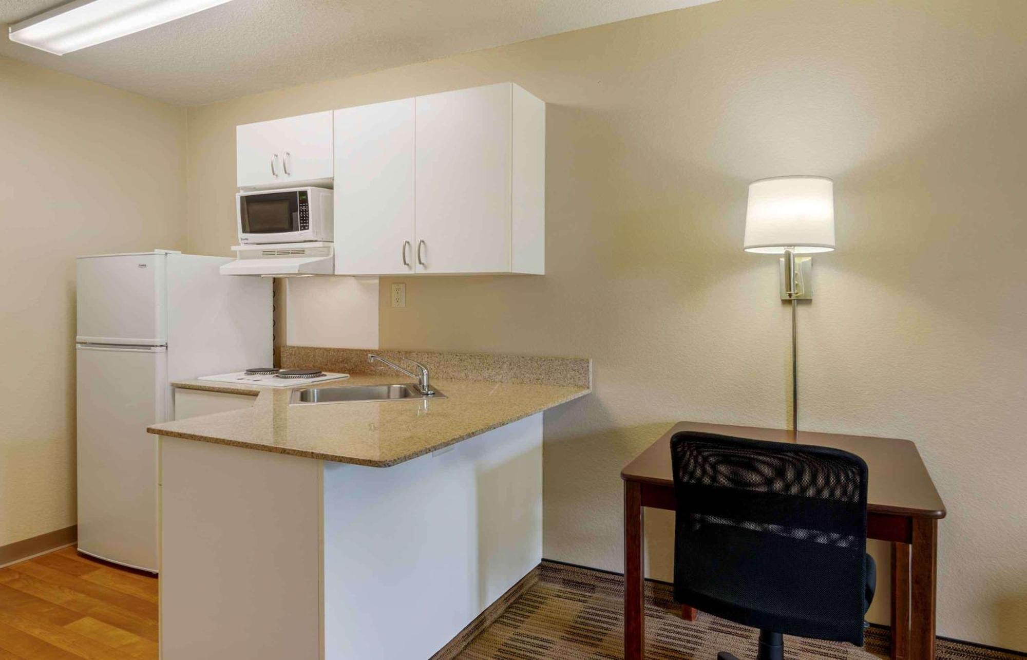 Extended Stay America Select Suites - Atlanta - Alpharetta - Rock Mill Rd Eksteriør bilde