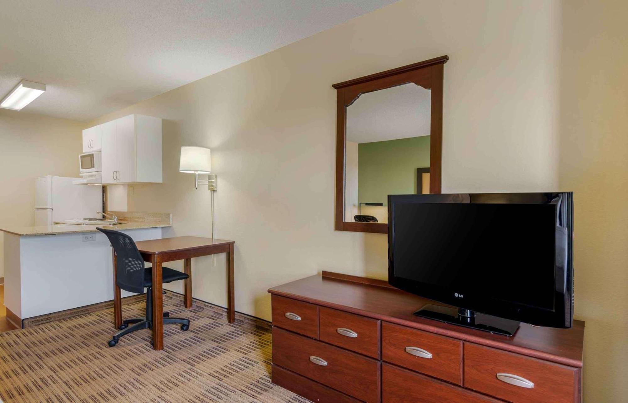 Extended Stay America Select Suites - Atlanta - Alpharetta - Rock Mill Rd Eksteriør bilde